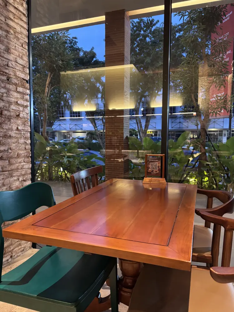 Huisman Coffee and Eatery - GAFOY Kelapa Gading 4