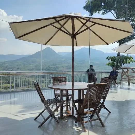 Nulam Coffee & Eatery 9