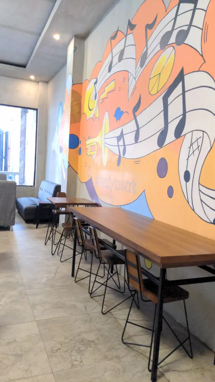 Om.Bren Cafe Store 4