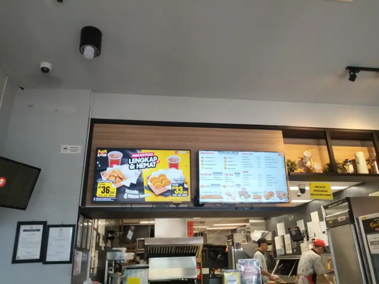 Pizza Hut Delivery - PHD Indonesia 3