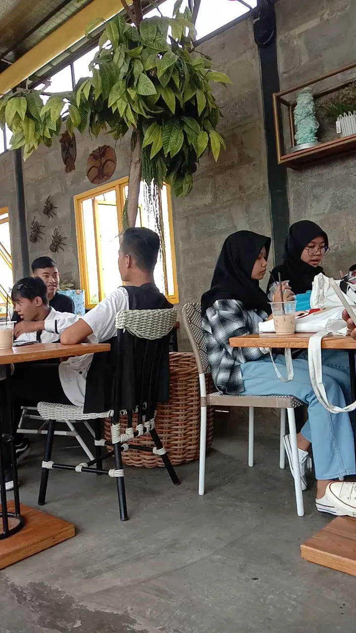 Mantera Coffee Corner 2