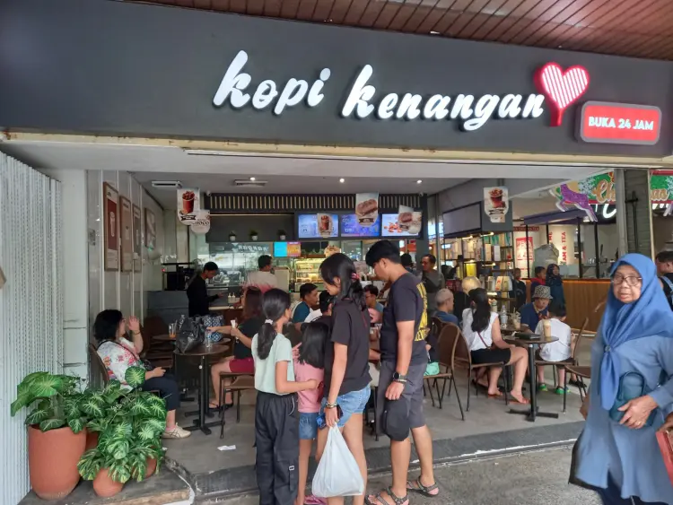 Kopi Kenangan - Ramai Malioboro 1