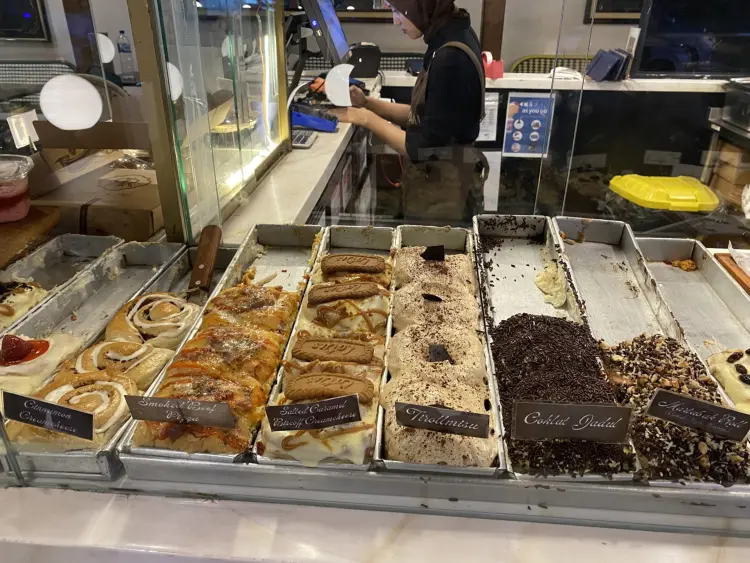 Roti Romi Palmerah 5