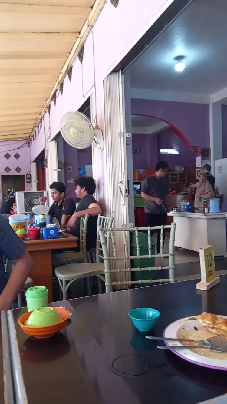 Pempek Sentosa Restaurant 7