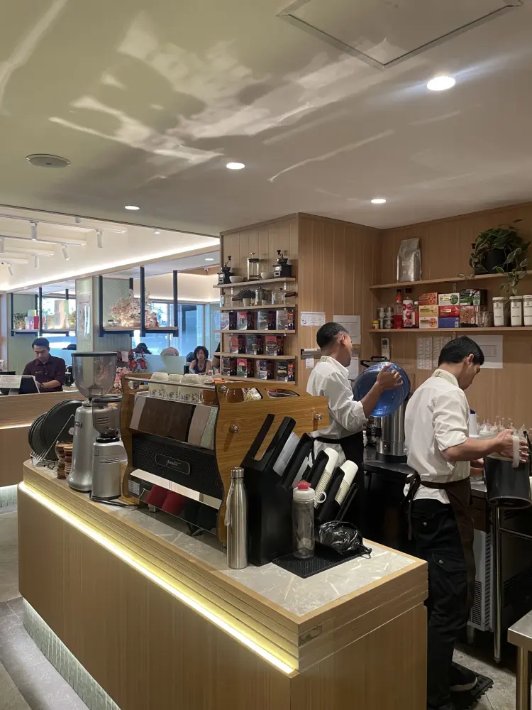 Lamama Asian Cafe And Bakery 5