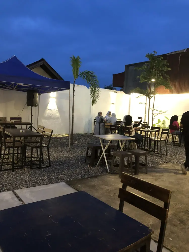 Lucy's Coffeehouse 1