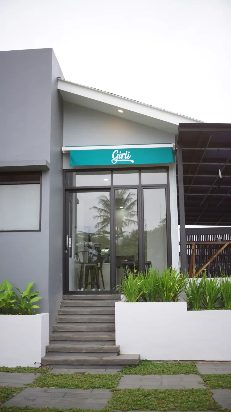 Girli Coffee Bogor 1