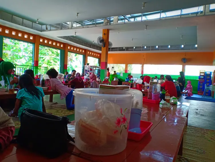 BAKSO BALUNGAN PAK GRANAT- POJOK 4