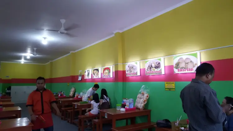 BAKSO BALUNGAN PAK GRANAT- POJOK 9