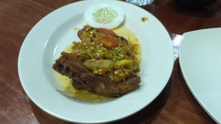 Cafe n' Resto Manggala 9