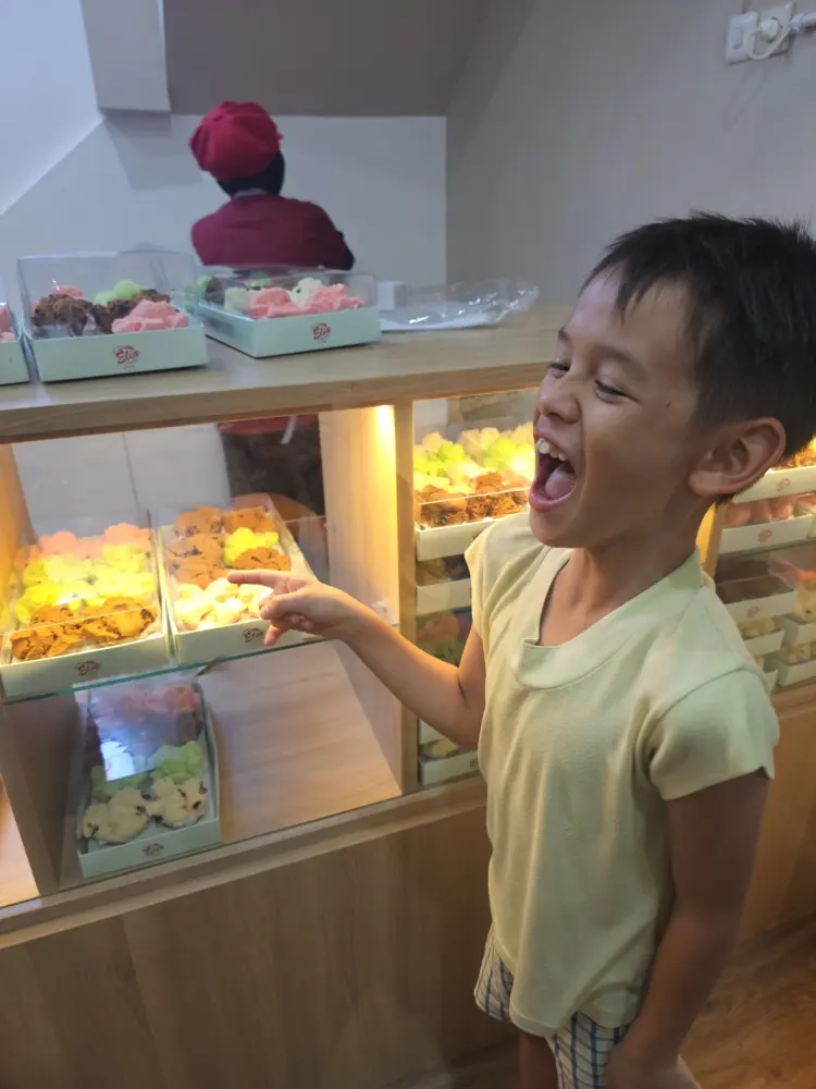 Bolukukus Premium Semarang Elia Bakehouse 9