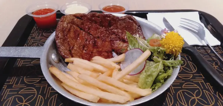 HOLYSTEAK! - Senayan City 6