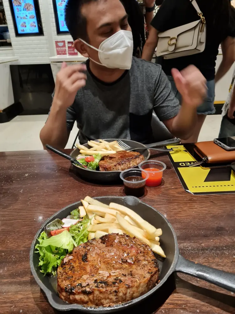HOLYSTEAK! - Senayan City 10