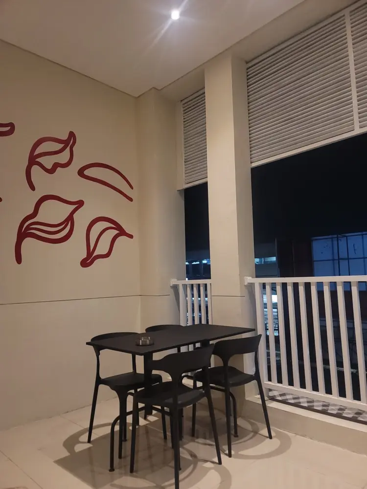 Kopi Kenangan - Ruko Matraman Jakarta Timur 9