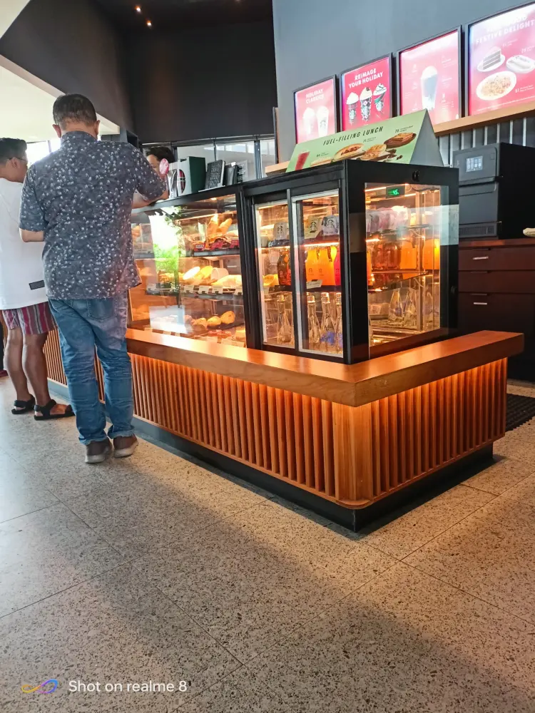 Starbucks Drive Thru Sedayu City 4