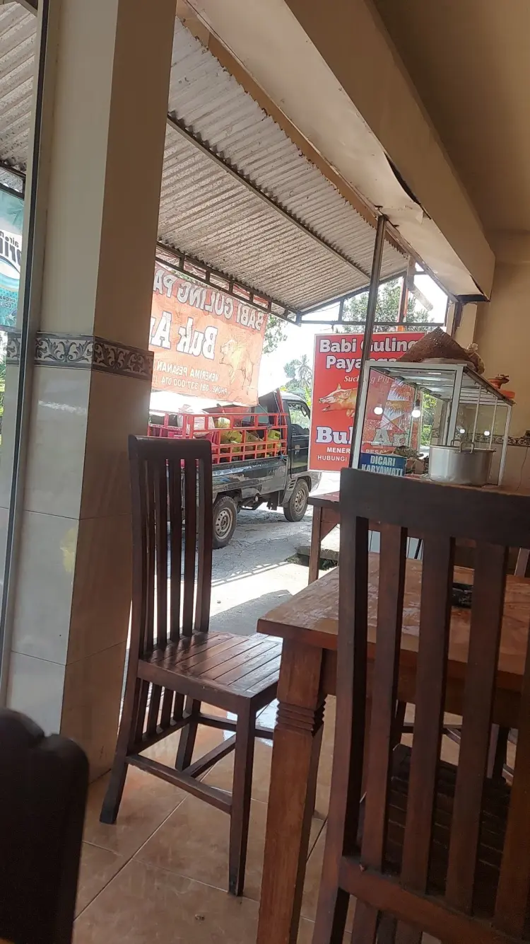 Warung Babi Guling Bu Ari 6