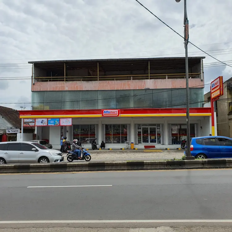 Alfamart 1