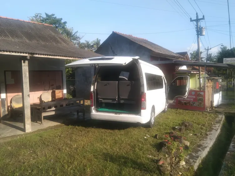 RIMA SALON KURIPAN 1