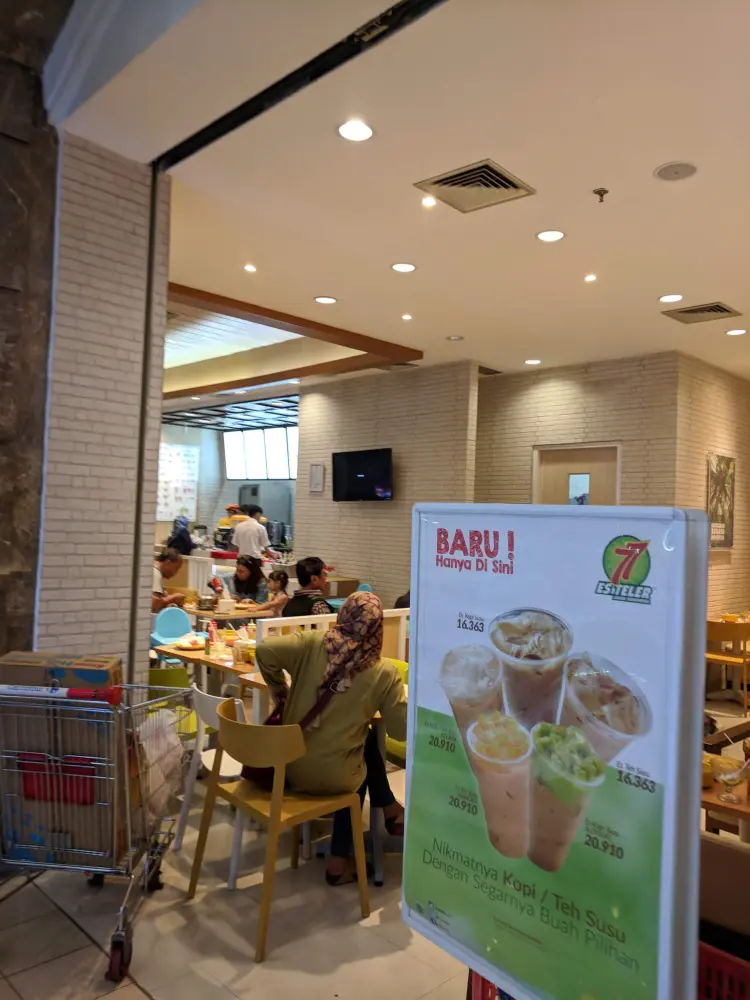 Gerai Es Teler 77 10