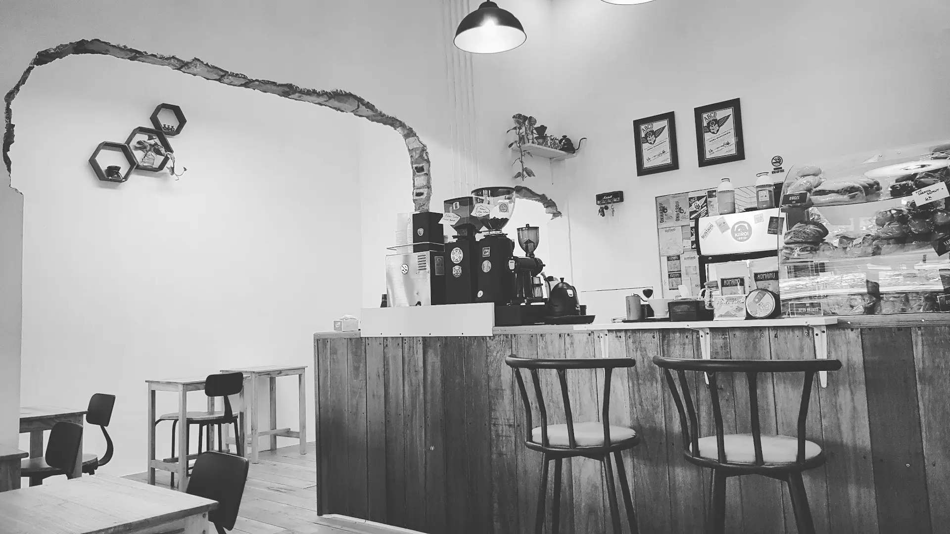 3000盾的罗布斯塔？这家店老板真的在做慈善吧！ 8