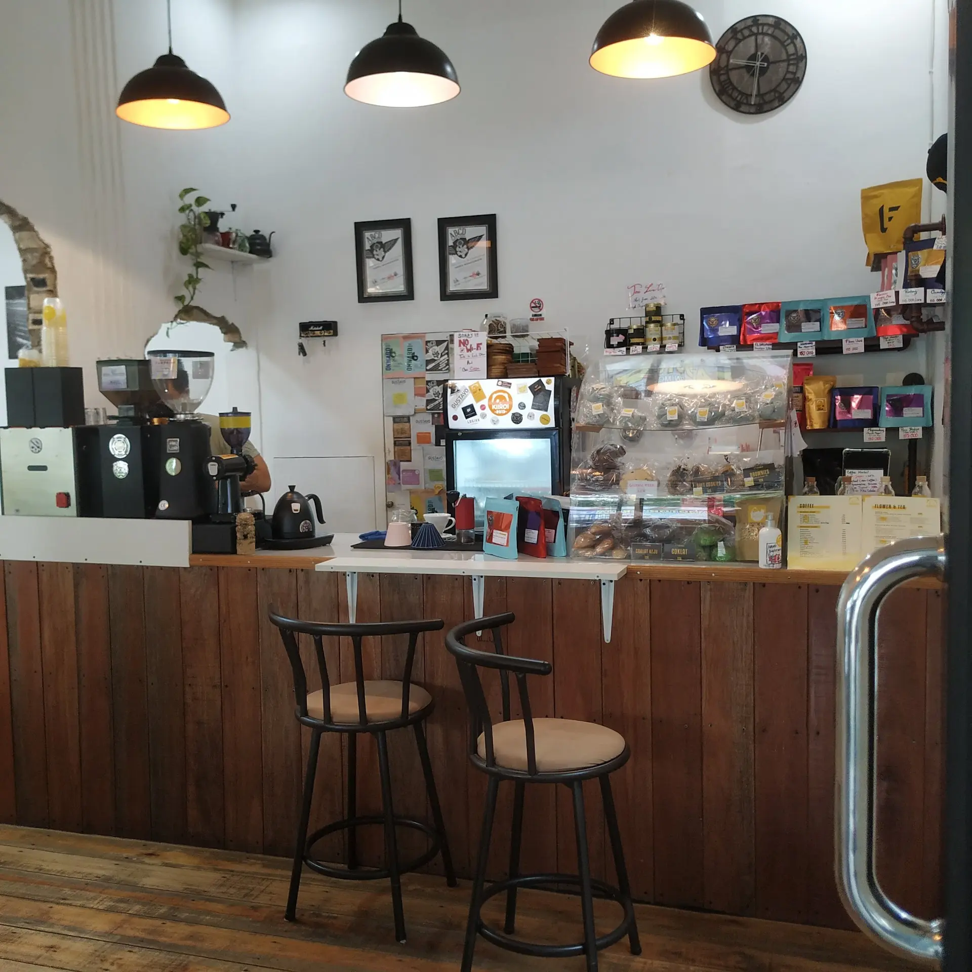 3000盾的罗布斯塔？这家店老板真的在做慈善吧！ 7