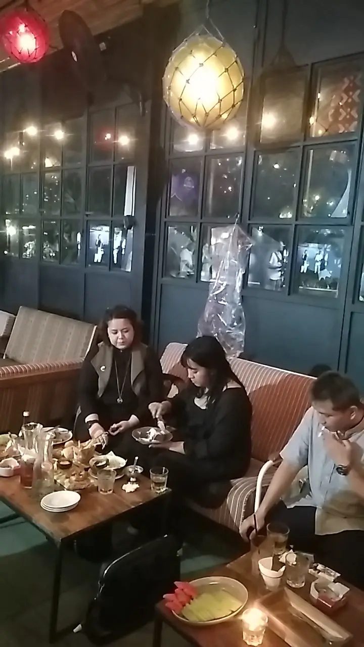 Lucy In The Sky Spark 9