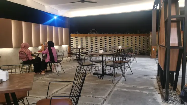 Soeta Dining Hall 10