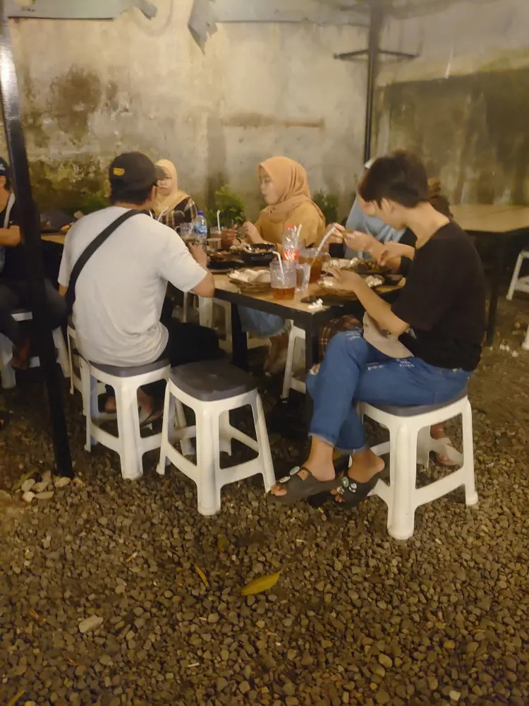 Sambal Bakar Indonesia, Pondok Ranji 9