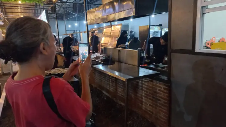 Sambal Bakar Indonesia, Pondok Ranji 2