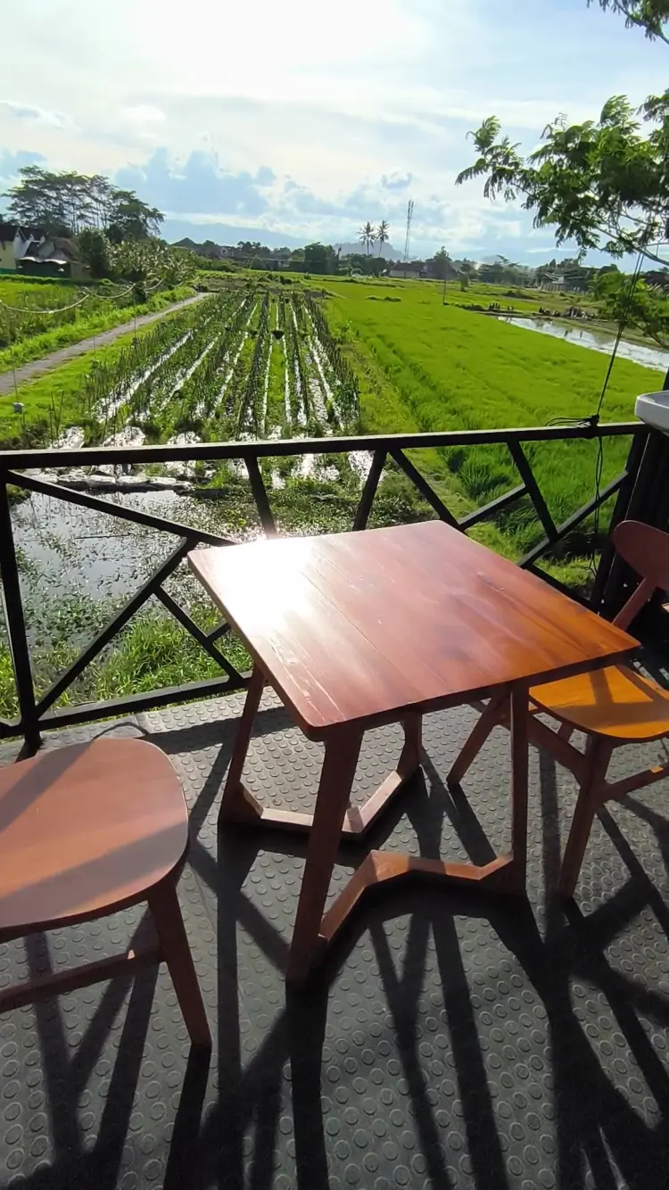 CODEE FOOD & DRINK 4