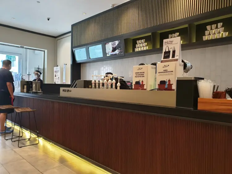 Kopi Kenangan - Ruko MOI 3