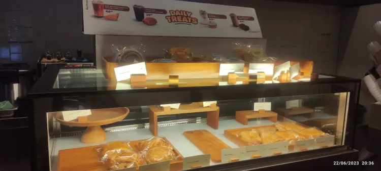 Kopi Kenangan - Ruko MOI 5