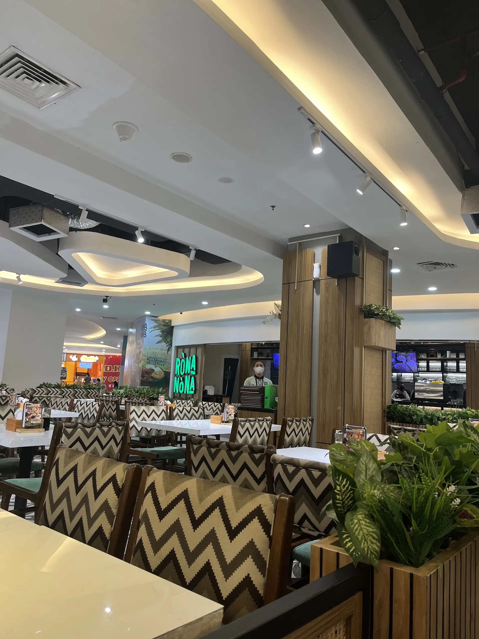 在班贾尔马辛Duta Mall,我吃了一顿“开盲盒”的印尼菜 7