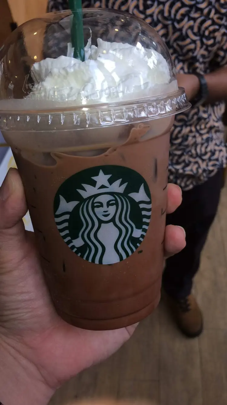 Starbucks TCC Batavia 10