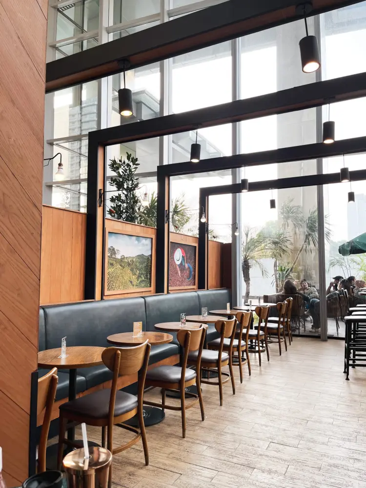 Starbucks TCC Batavia 3