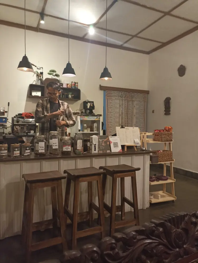 Spatialty Kitchen and Coffee 3