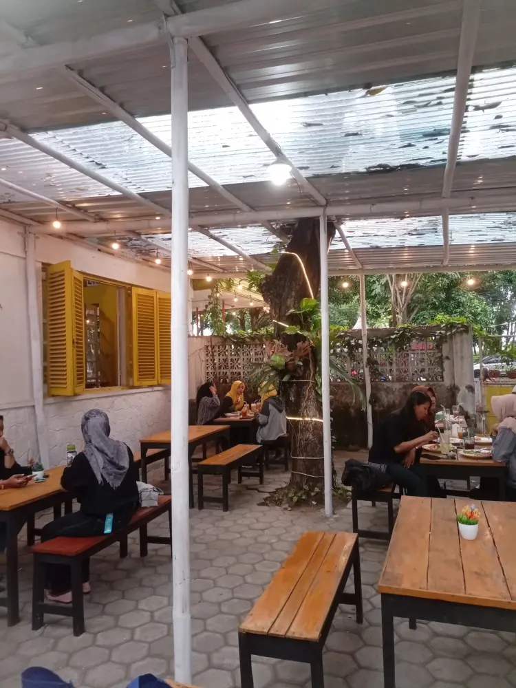 Kentanggihan Resto 2