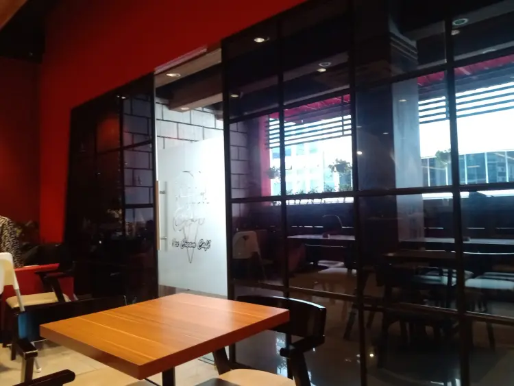 City Ice Cream - Center Point 8