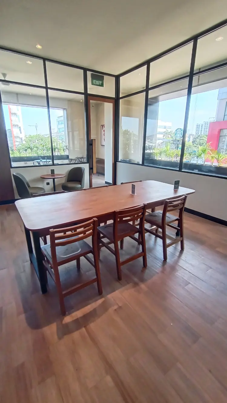 Starbucks DT Mampang Business Park 10