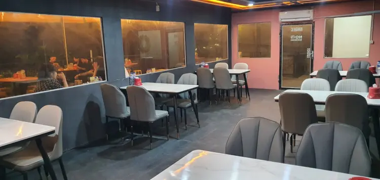 D'CONTAINER CAFE 50 CAFE AND RESTO 7