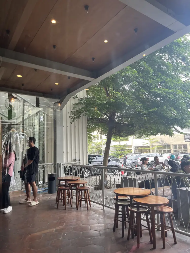 Kopi Nako & Warung Nako Padjajaran 7