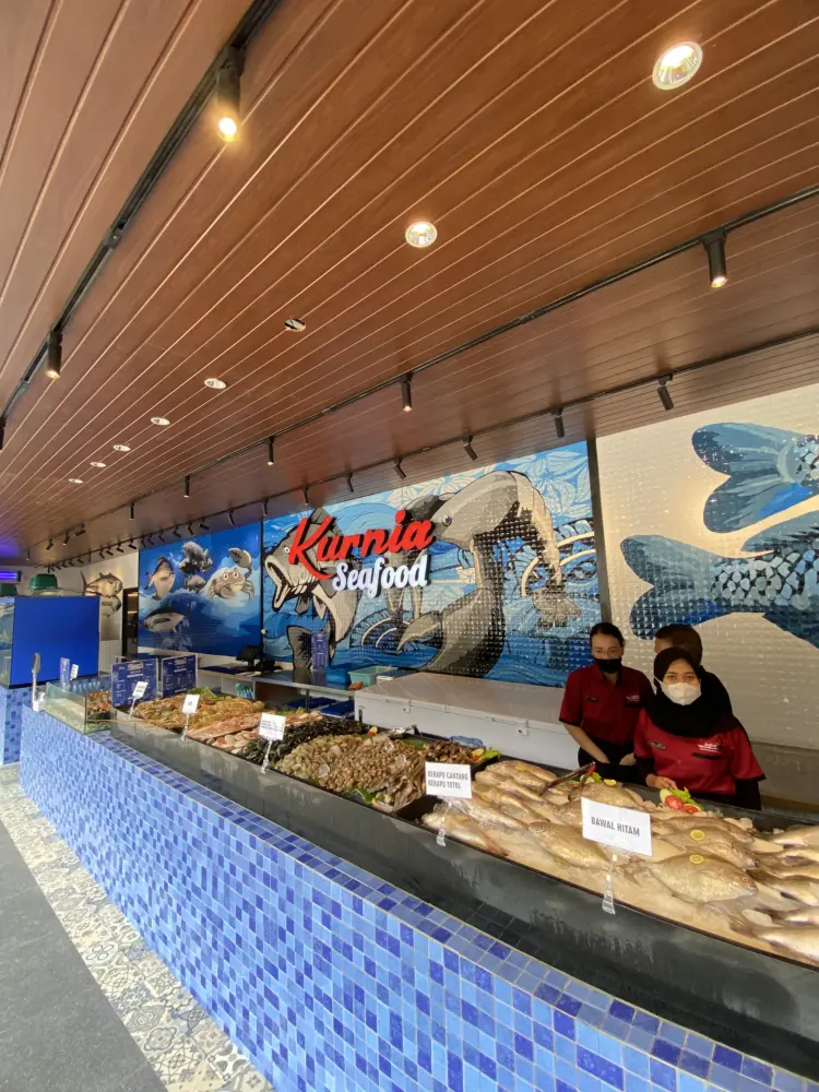 Kurnia Seafood Semarang 9