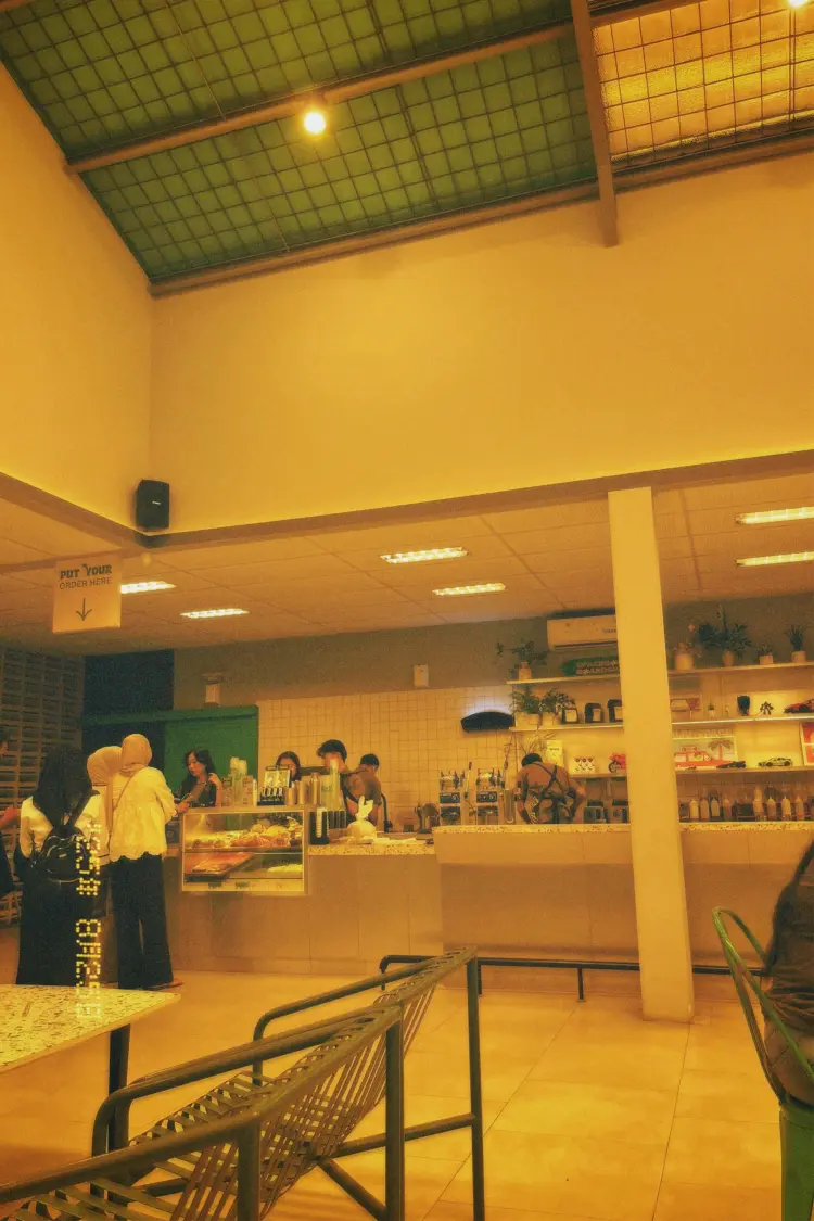 Nuju Coffee & Space | Cafe Lampung 3