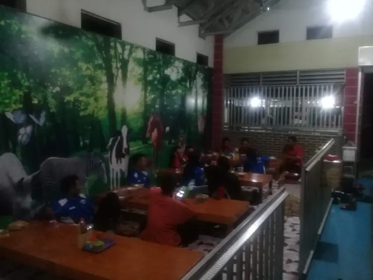 Warung Timlo Solo (Bakso,Mie Ayam) 3