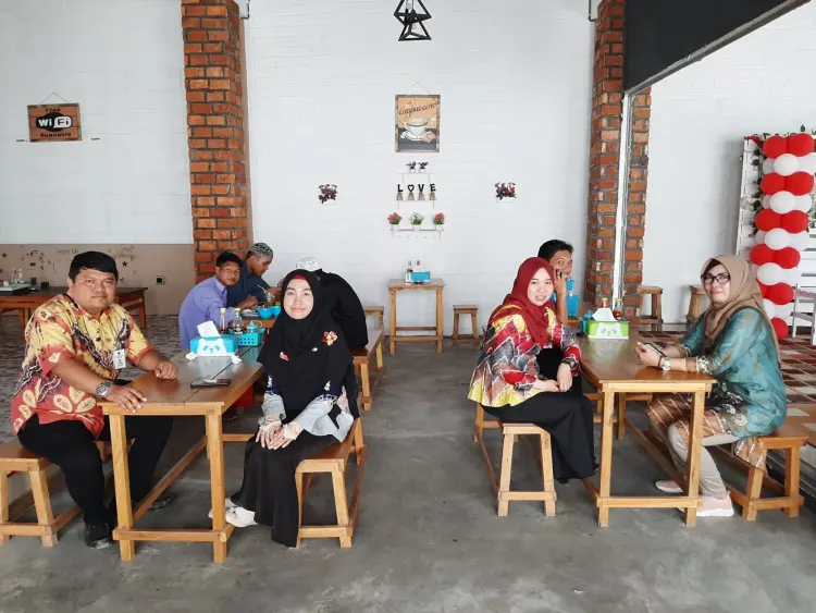 Rumah makan sate H. ALUS 3