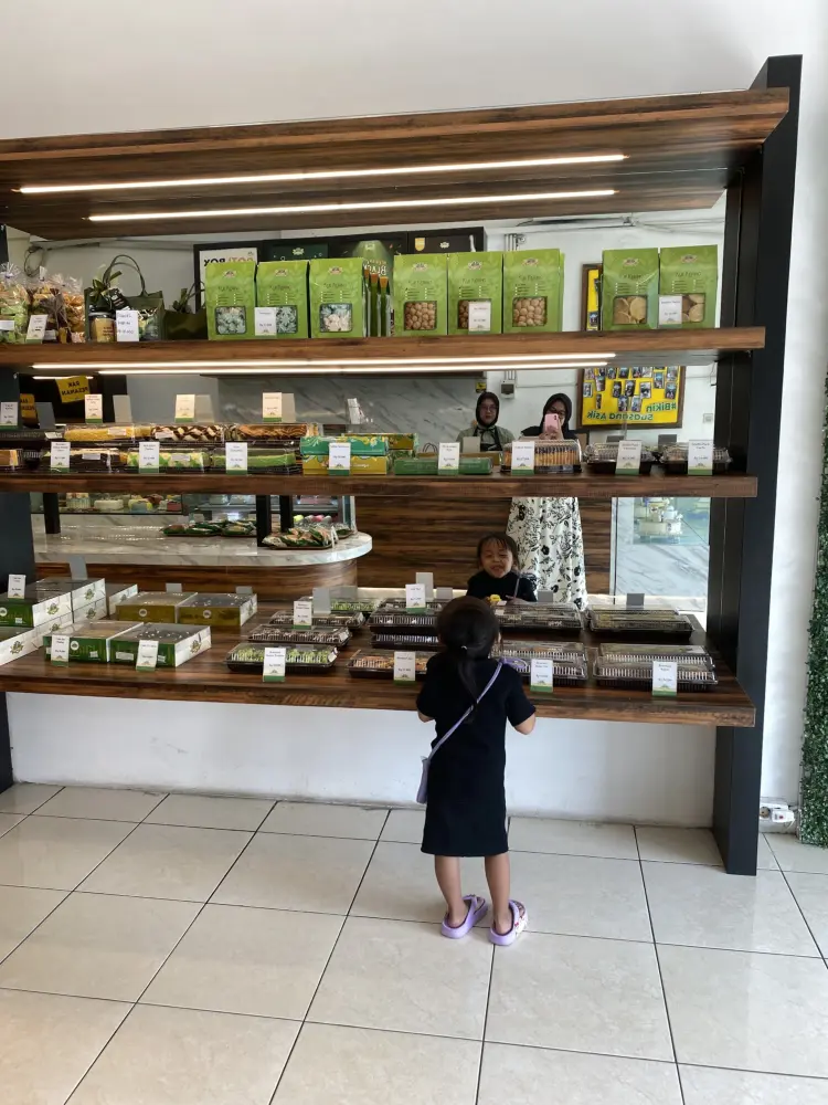 Roti Mox Kedung Cowek 9