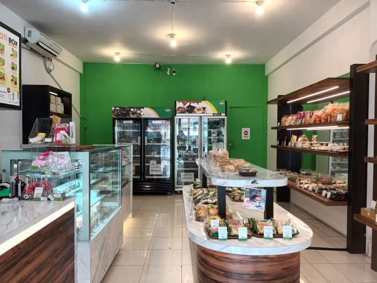 Roti Mox Kedung Cowek 10