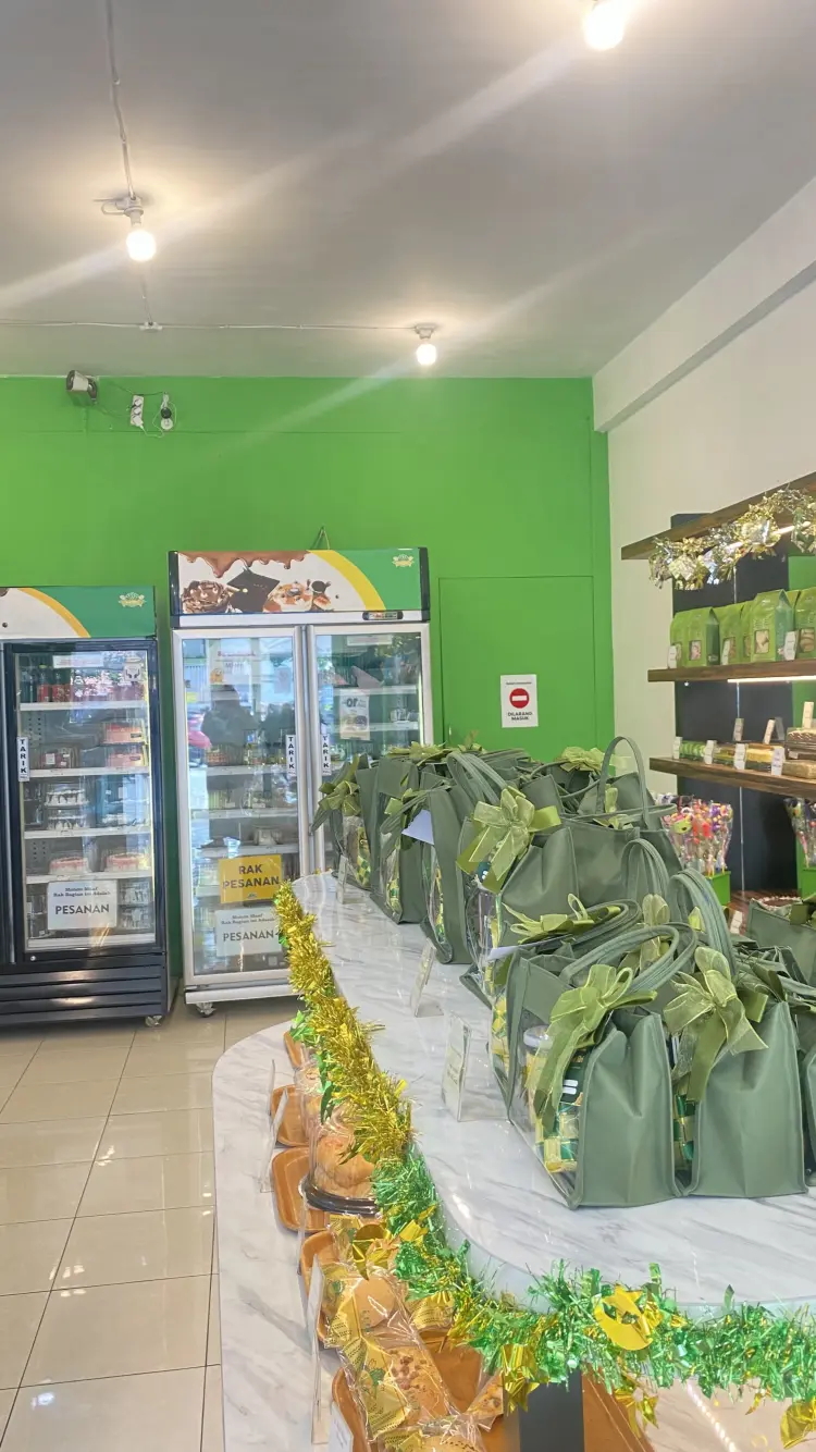 Roti Mox Kedung Cowek 7