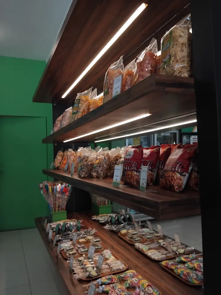 Roti Mox Kedung Cowek 4