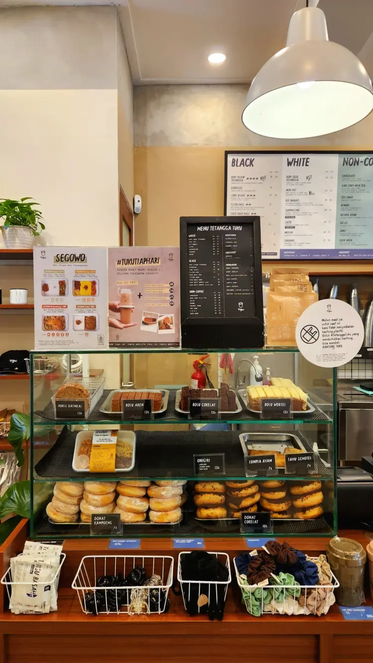 Toko Kopi TUKU - Pancoran Mas 4